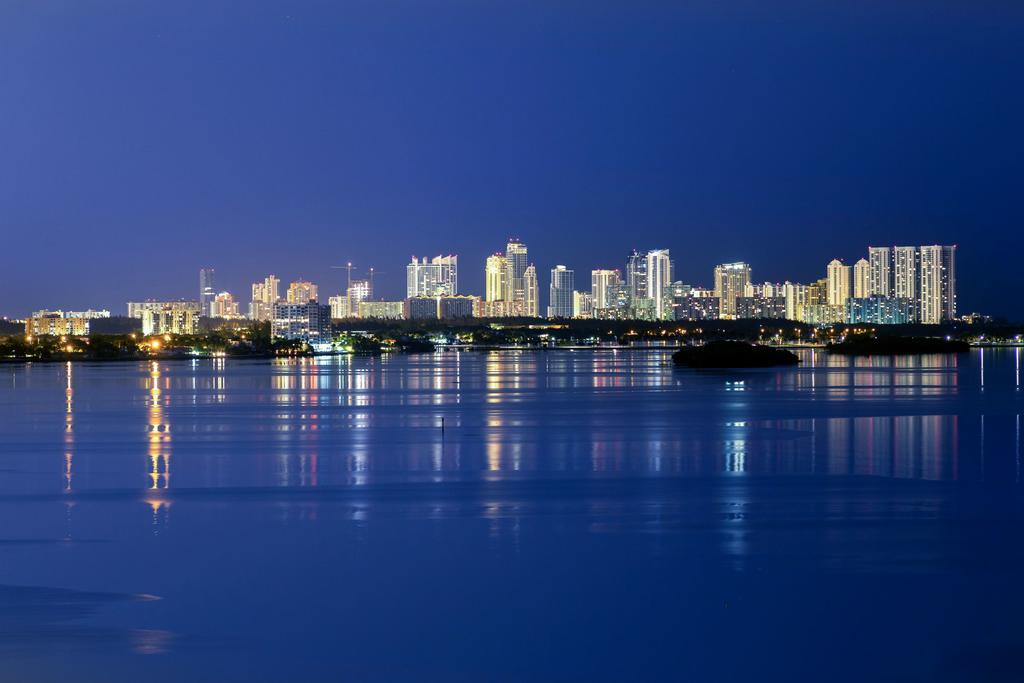 湾微风现代公寓 迈阿密海滩 外观 照片